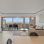 Vue Exceptionnelle Et Montagne , Piscine Et Tennis * Antibes